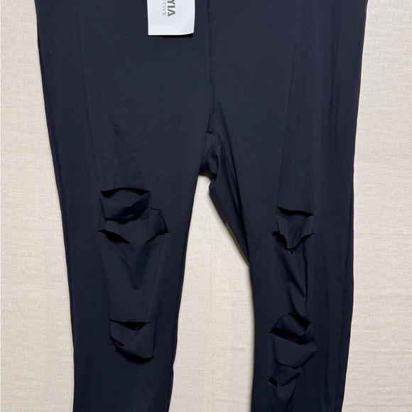 Zyia Active Black Slash High Rise 7/8 24” Leggings Size 16-18 NWT - Picture 1 of 8